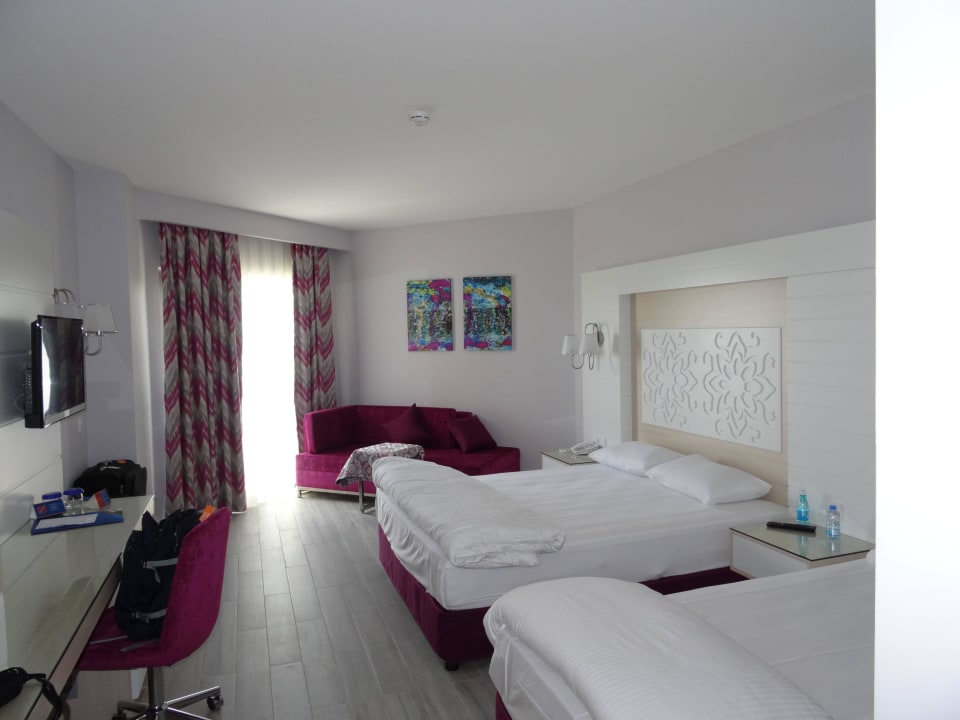 1 Sunmelia Beach Resort
