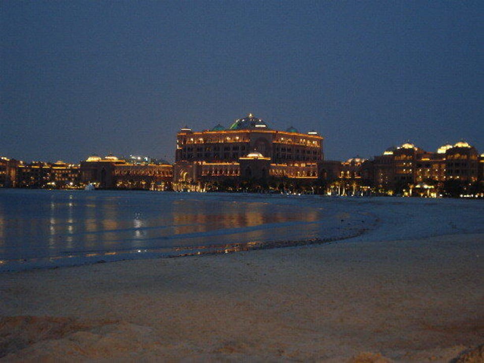 Emirates Palace bei Nacht Emirates Palace Mandarin Oriental