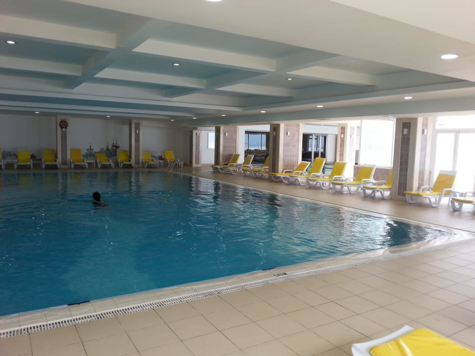 Hallenbad Salamis Bay Conti Resort Hotel & Casino