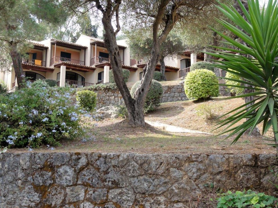 Gartenansicht Aeolos Beach Resort