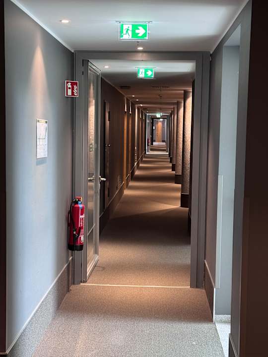 Zimmer Steigenberger Hotel München