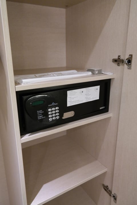 Safe Hotel Vier Jahreszeiten Lübeck