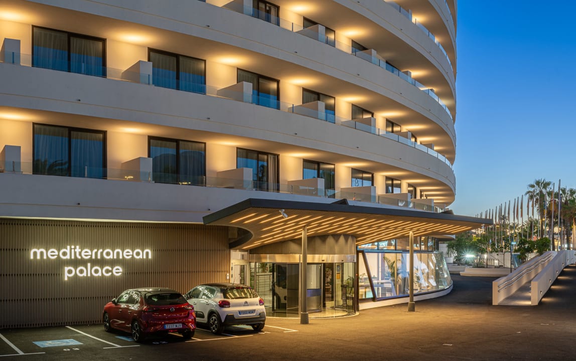 Außenansicht Mediterranean Palace Hotel