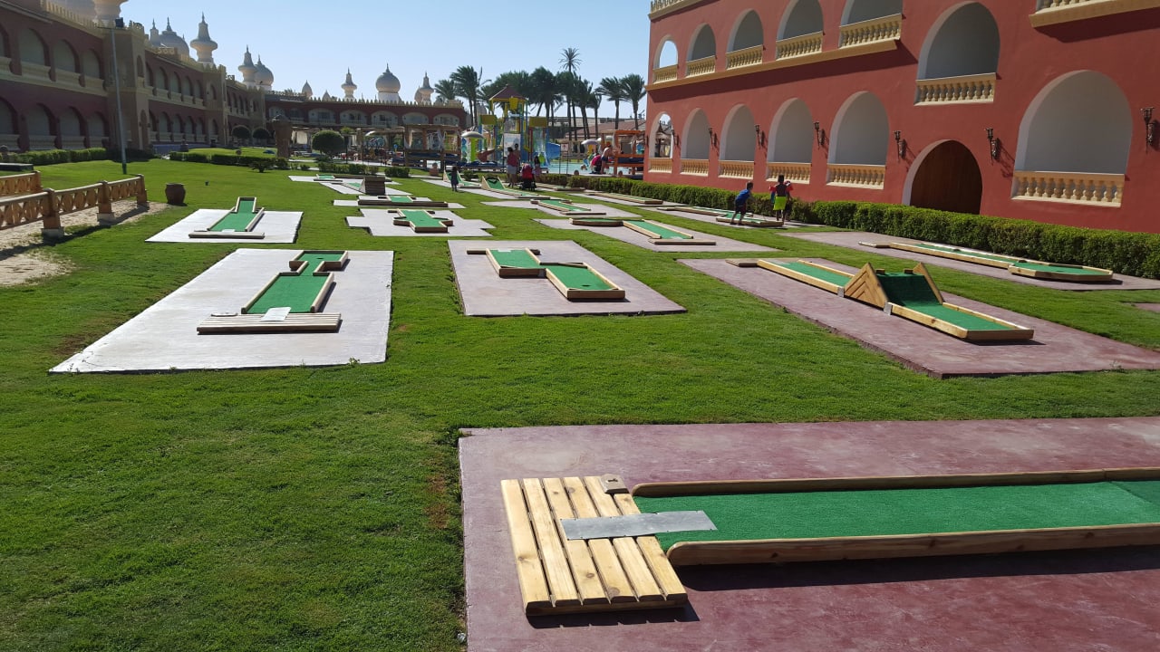 Minigolf Pickalbatros Alf Leila Wa Leila Resort - Neverland Hurghada