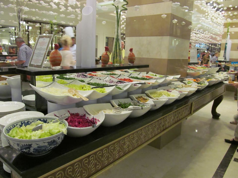 Salatbüffet Diamond Excellence Resort & Spa