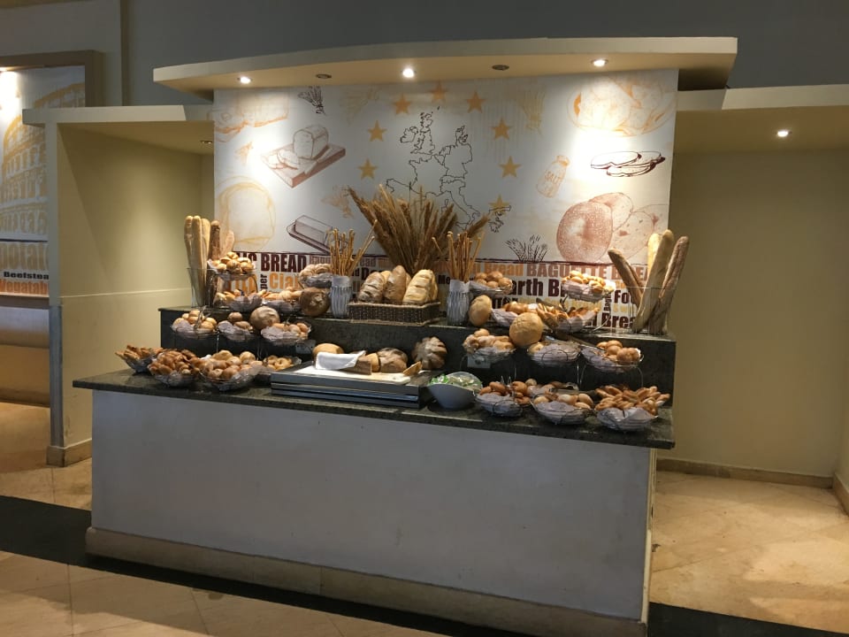 Gastro Three Corners Sea Beach Resort