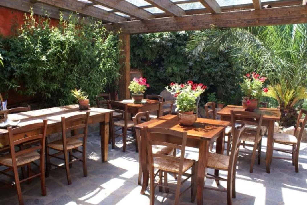 Veranda Breakfast Agriturismo L'Aglientu B&B