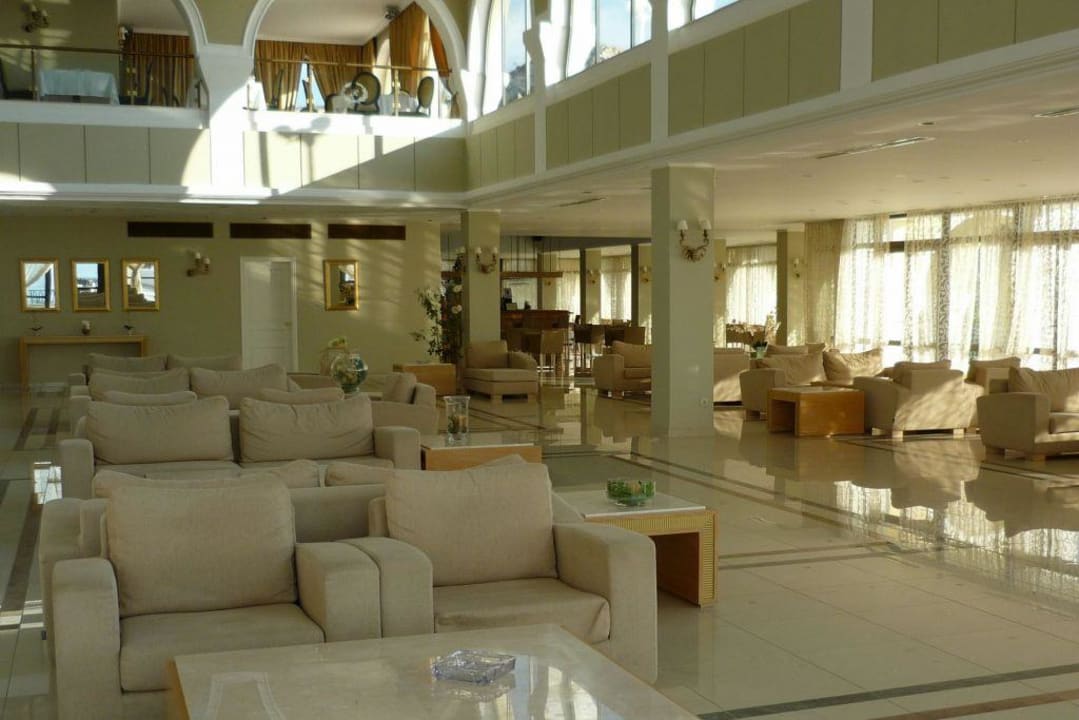 Lobby Porto Bello Royal