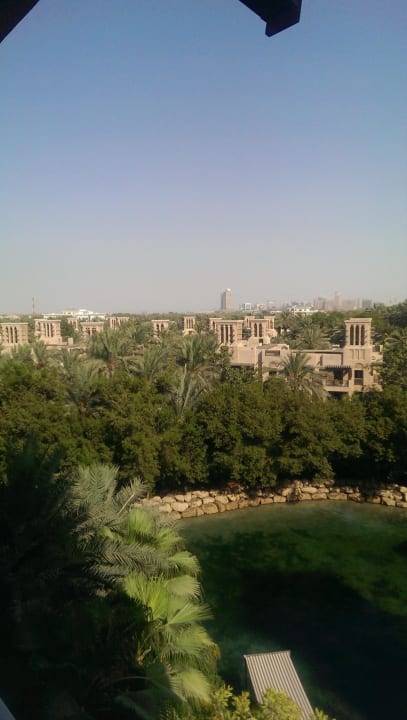 Hinteransicht Hotel Jumeirah Al Qasr