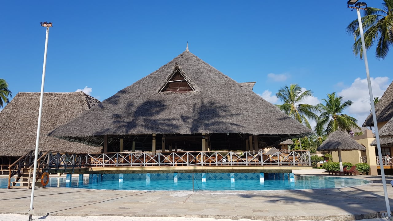 Pool Neptune Pwani Beach Resort & Spa