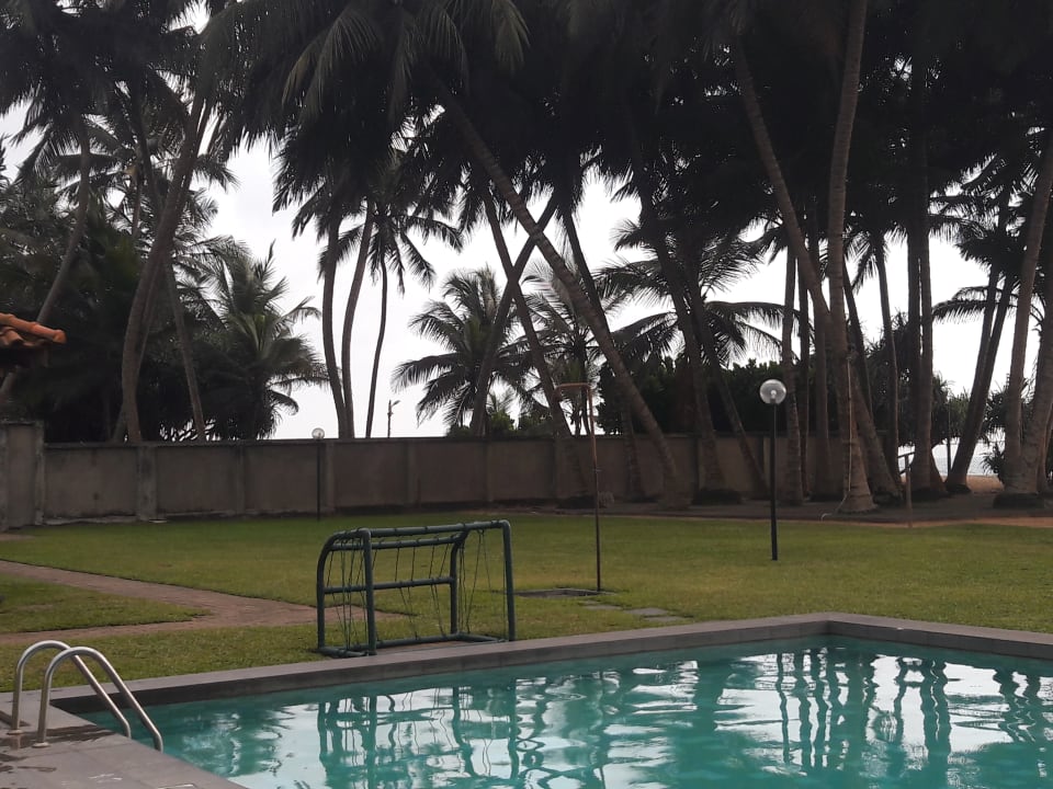 Pool Mermaid Hotel & Club