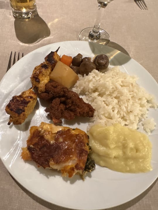 Gastro Melas Holiday Village