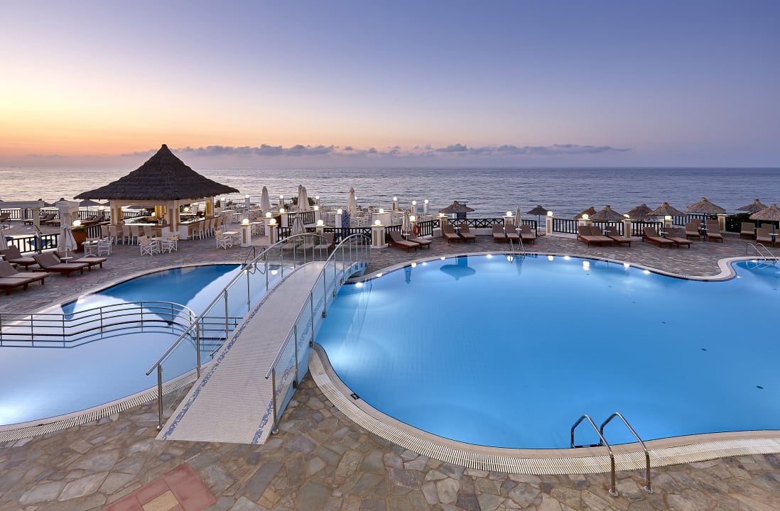 Pool Alexander Beach Hotel & Village Resort