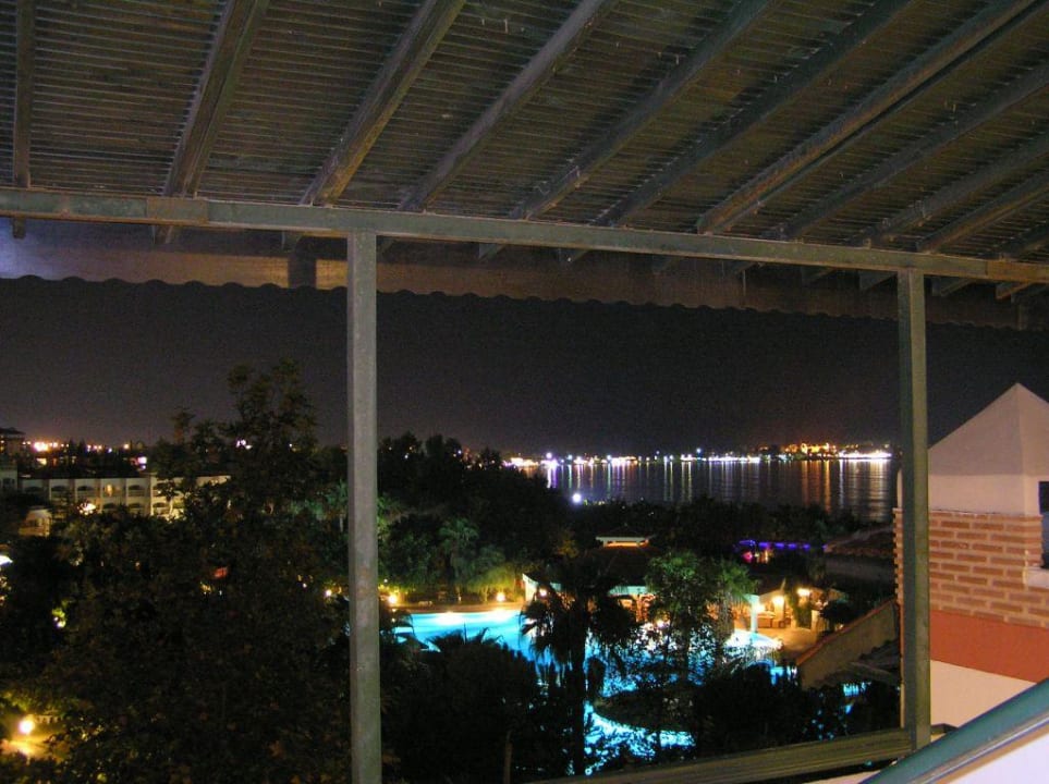 bei Nacht Hotel Defne Star