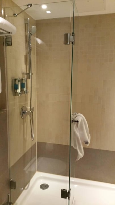 Dusche TITANIC Comfort Berlin Mitte