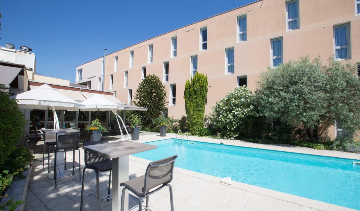 Piscine Hotel Dauphitel