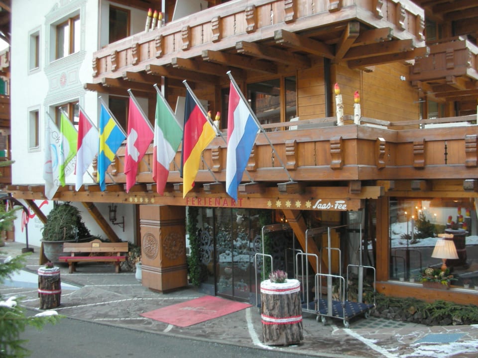 L'entrée de l'hôtel Walliserhof Grand-Hotel & Spa