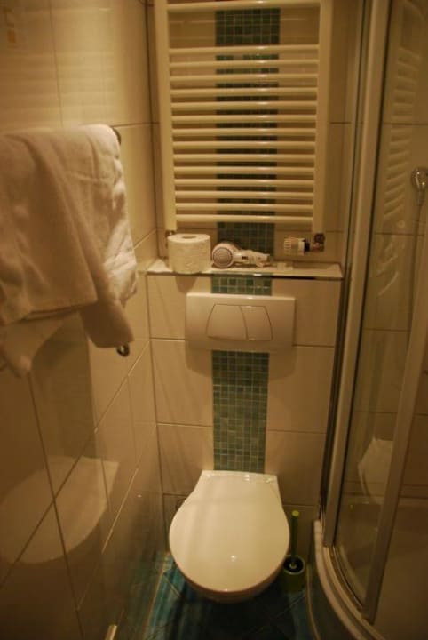 Zimmer 46 Rheinland Hotel