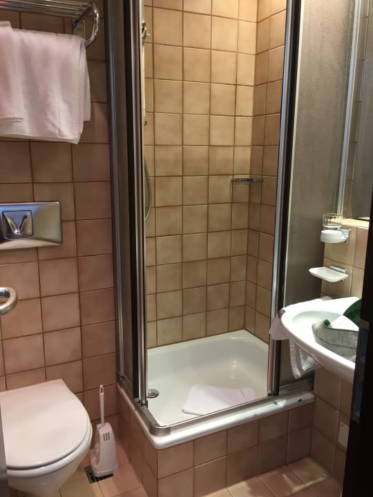 Zimmer Ringhotel Loew's Merkur