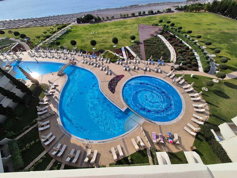 Pool Elysium Resort & Spa Hotel