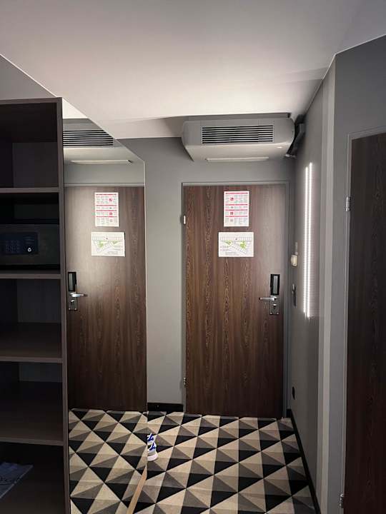 Zimmer Premier Inn Wien City Hauptbahnhof