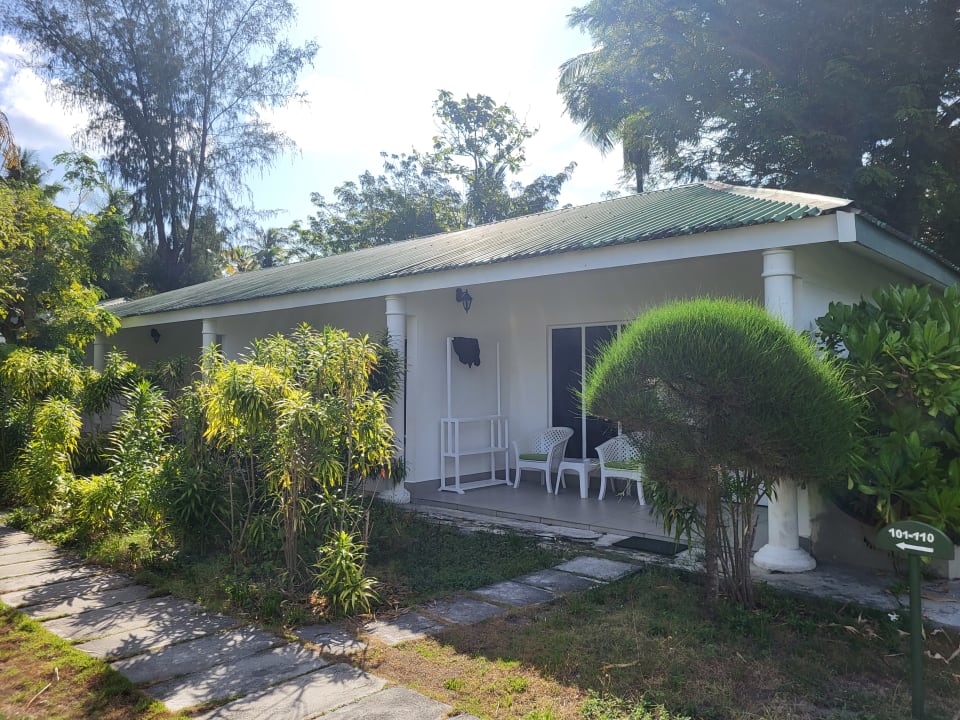 Außenansicht Equator Village Resort