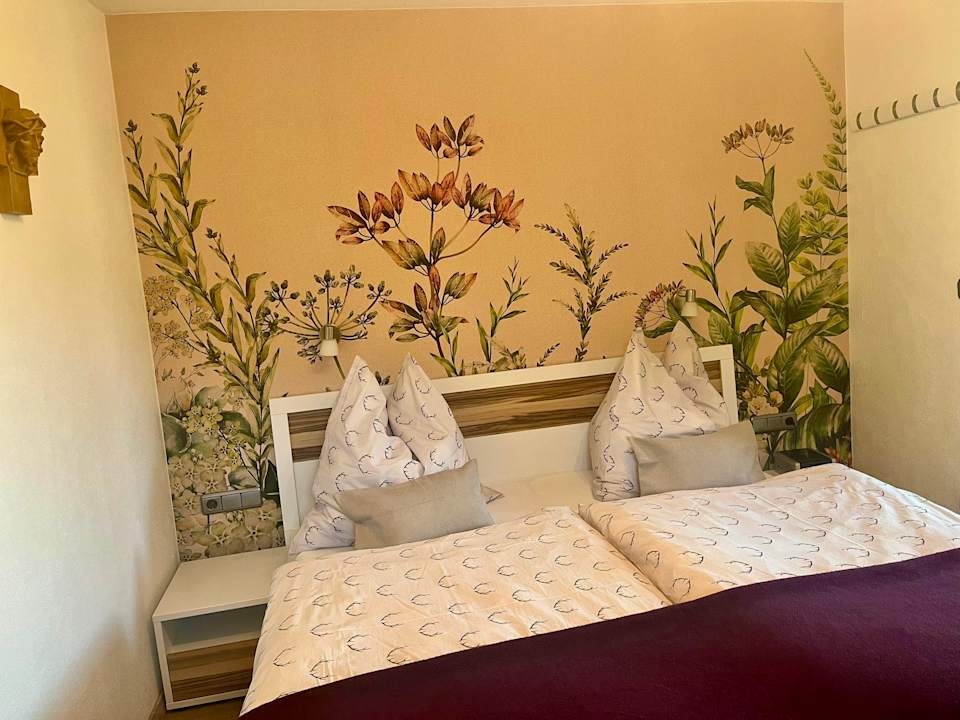 Zimmer Ferienwohnung Bergfrieden