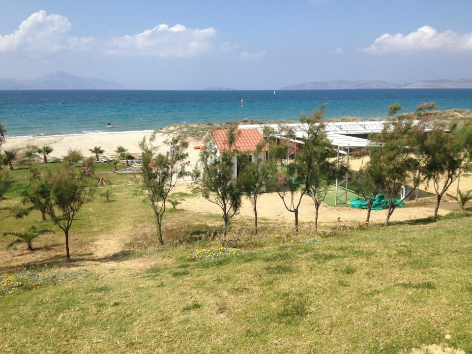 Richtung Strand Atlantica Marmari Palace