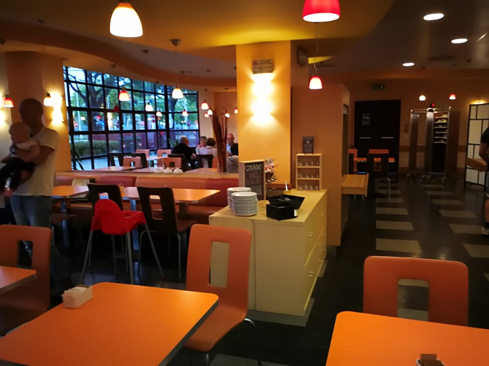 Restaurant DC Hotel international