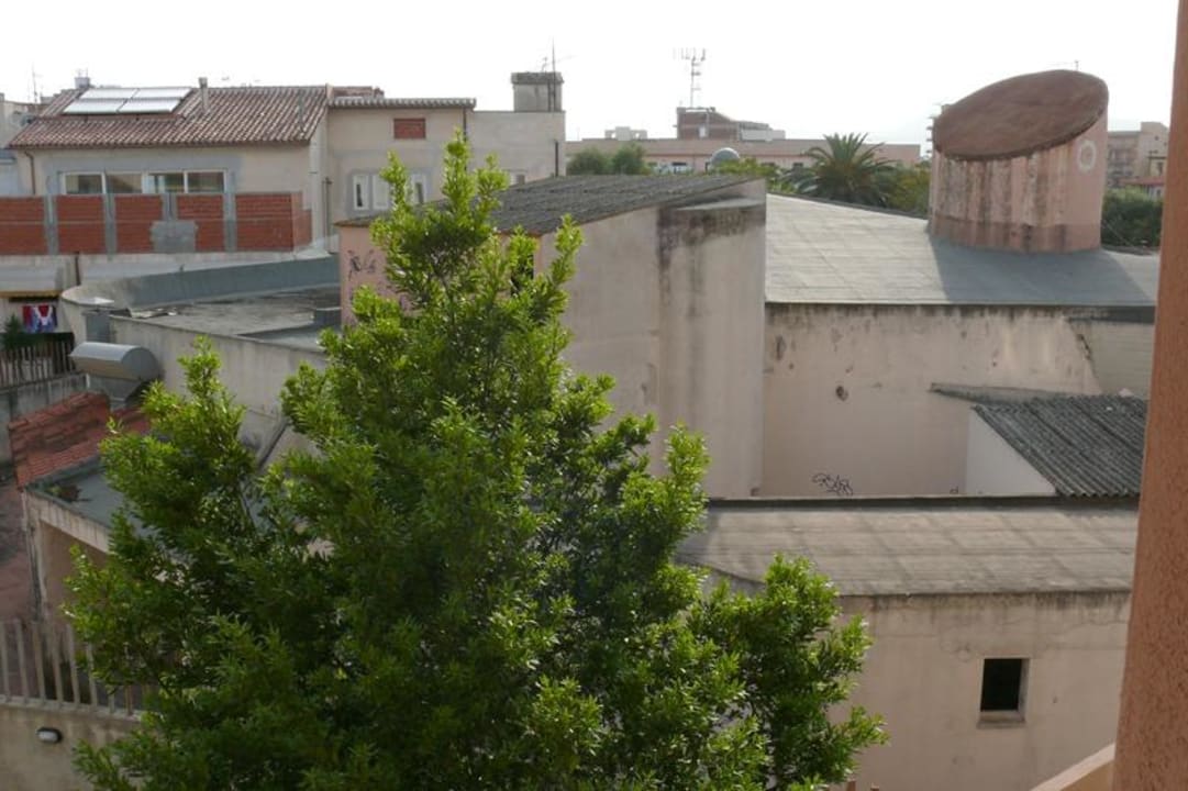 Der Ausblick ist nicht berauschend Hotel For You