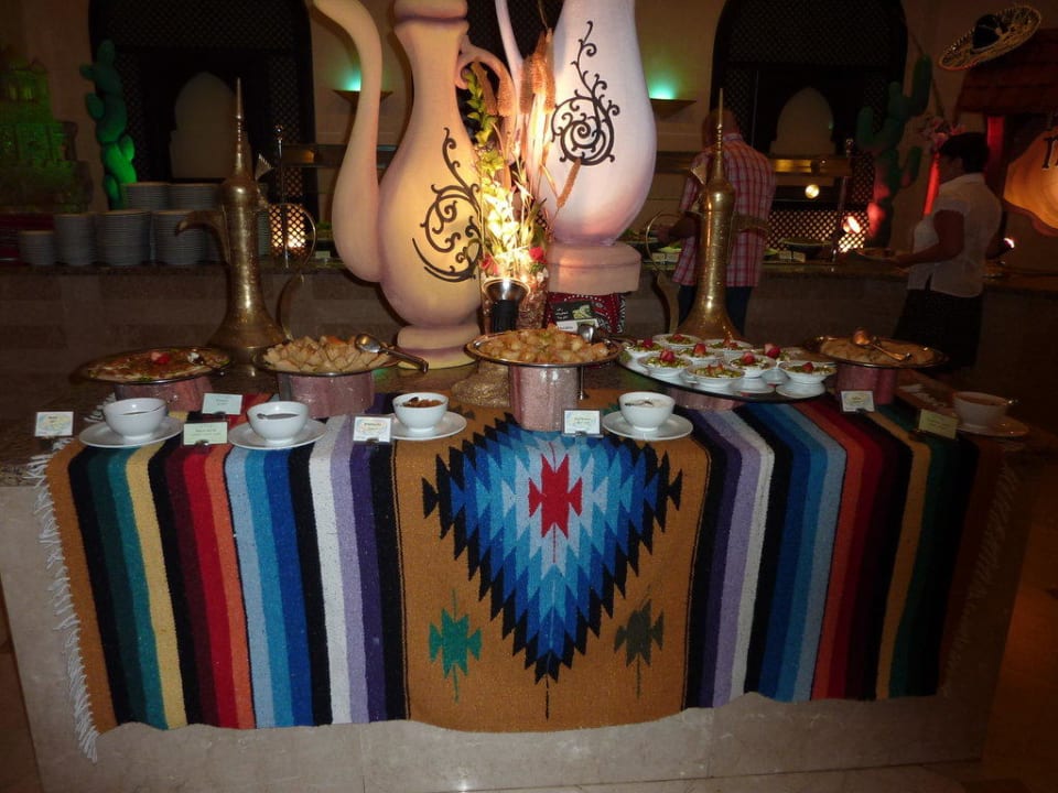 Büffet - Themenabend Miramar Al Aqah Beach Resort