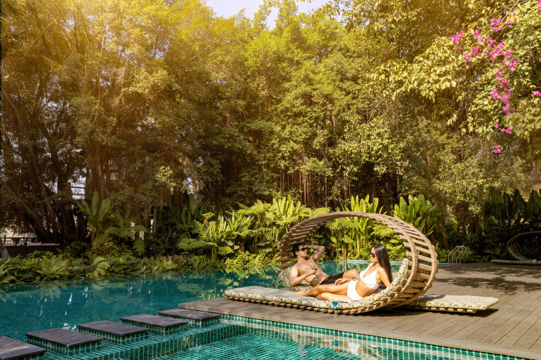 Pool An Lam Retreats Saigon River