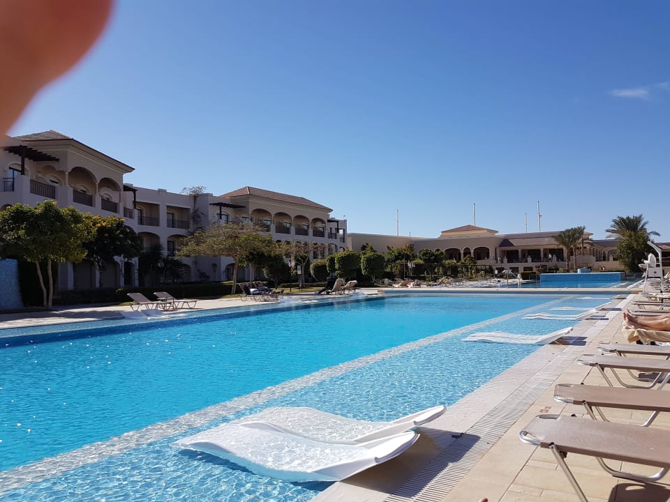 Baseny podgrzewane JAZ Aquamarine Resort