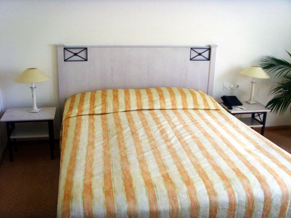 Doppelbett Entrée Groß Borstel Garni Hotel