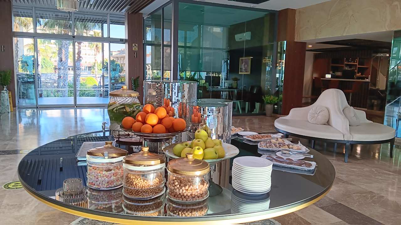 Lobby Grand Seker Hotel
