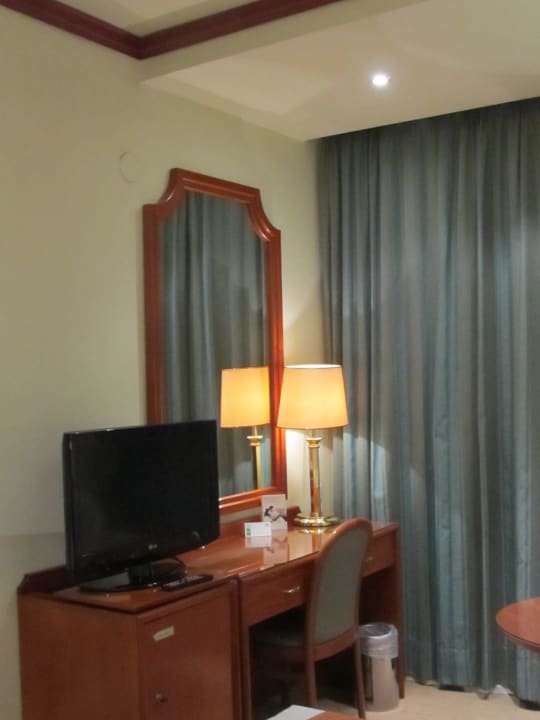 2 Hotel Holiday Inn Thessaloniki