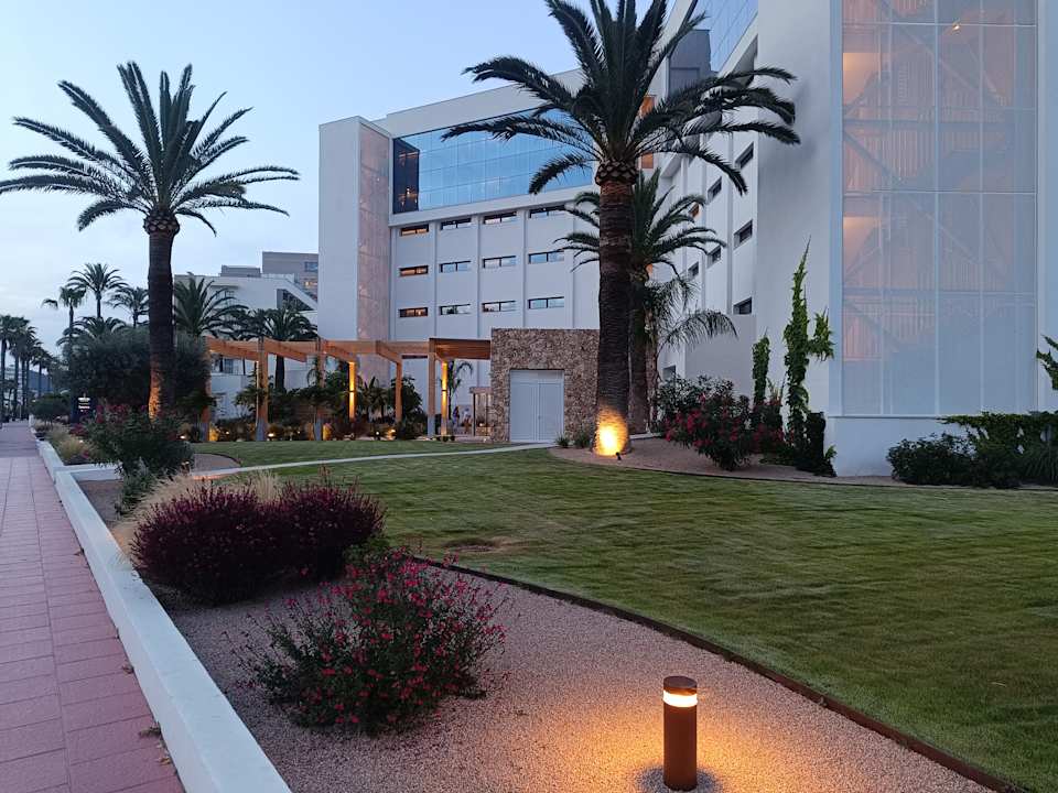 Außenansicht Hipotels Flamenco