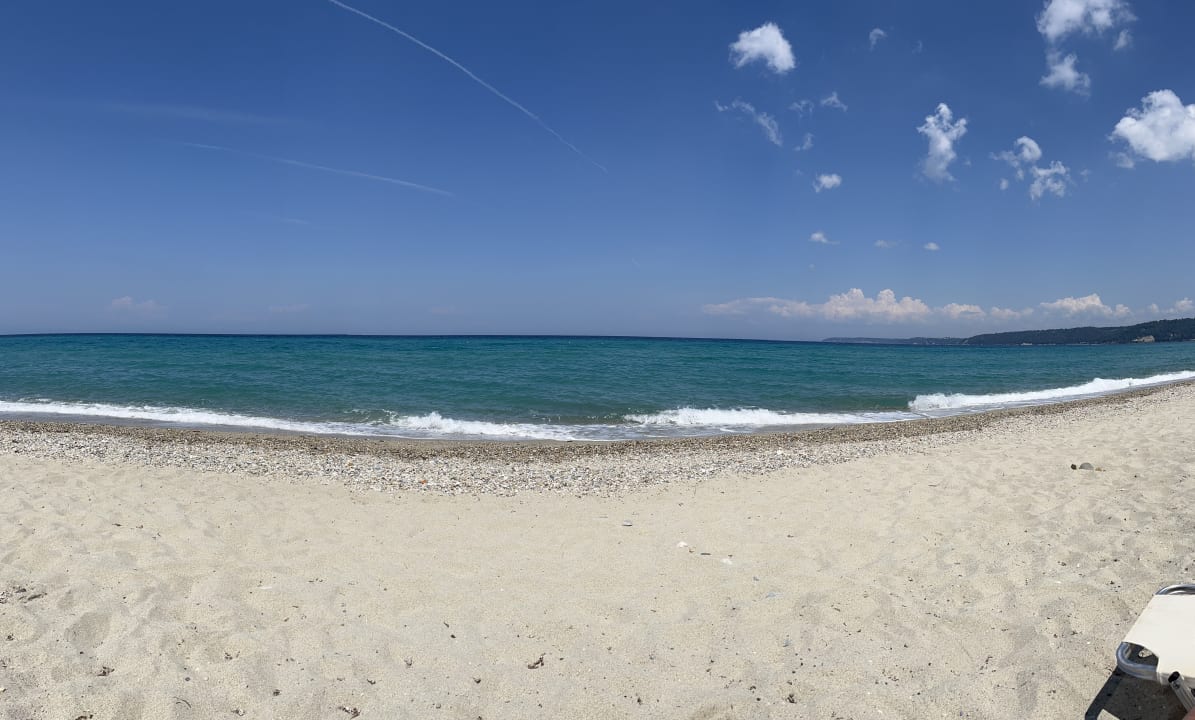 Strand Possidi Holidays Resort & Suite Hotel