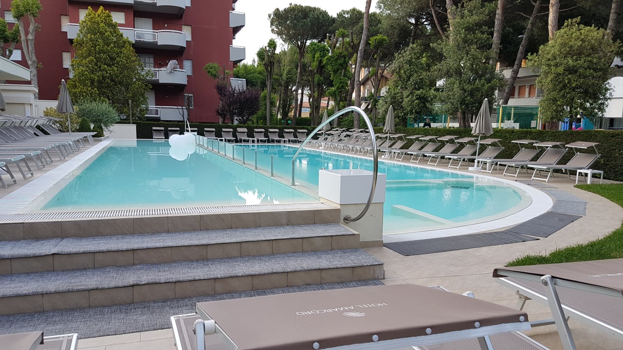 Pool Hotel Amarcord