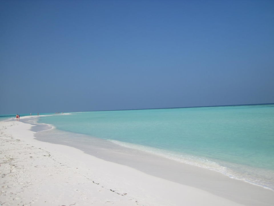 Sandbank Kuredu Island Resort & Spa