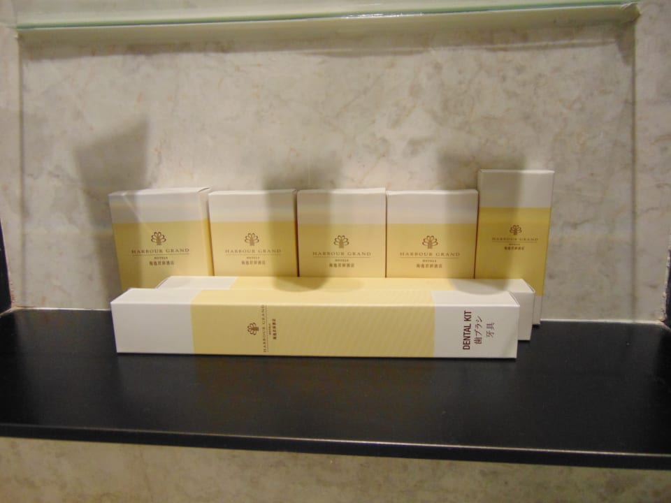 Zimmer Harbour Grand Kowloon