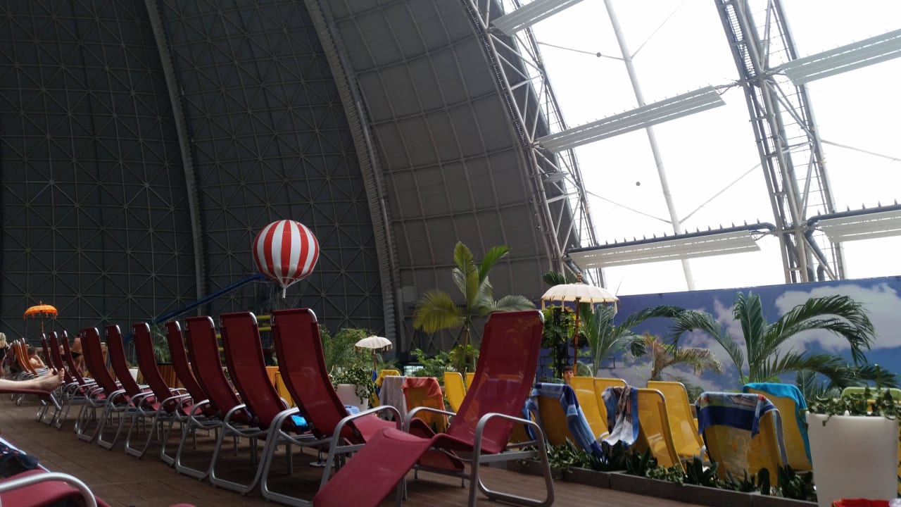 Blick von den Südseeterasse Tropical Islands Resort