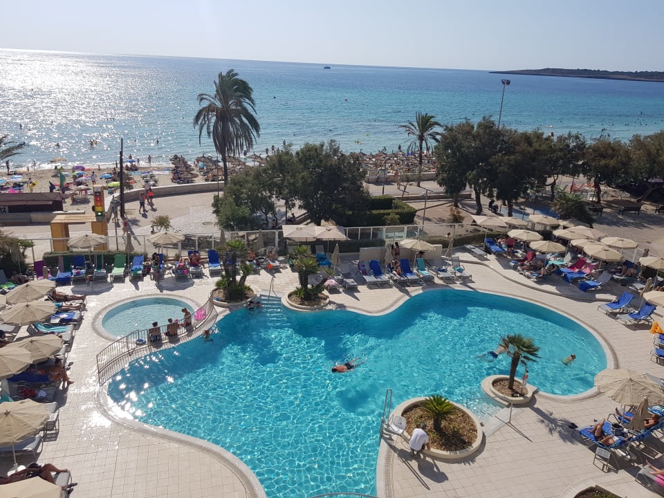 Pool Sabina Hotel & Suites
