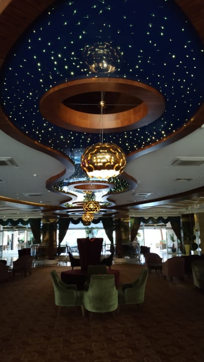 Lobby Dizalya Palm Garden