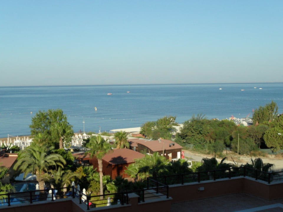 Zimmer 302 mit Meerblick Hotel Grand Side