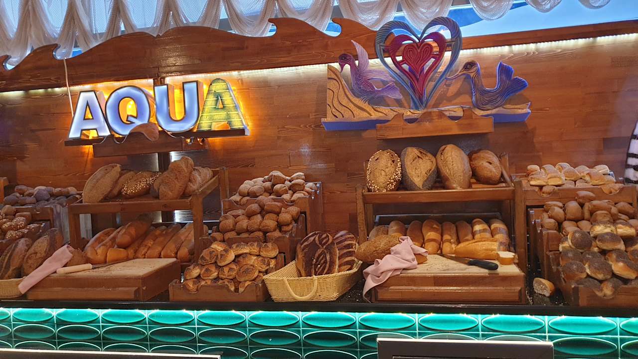 Gastro Dream World Aqua Hotel