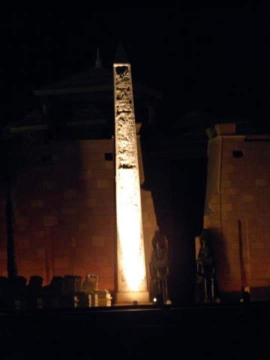 Światło i dźwięk Pickalbatros Alf Leila Wa Leila Resort - Neverland Hurghada