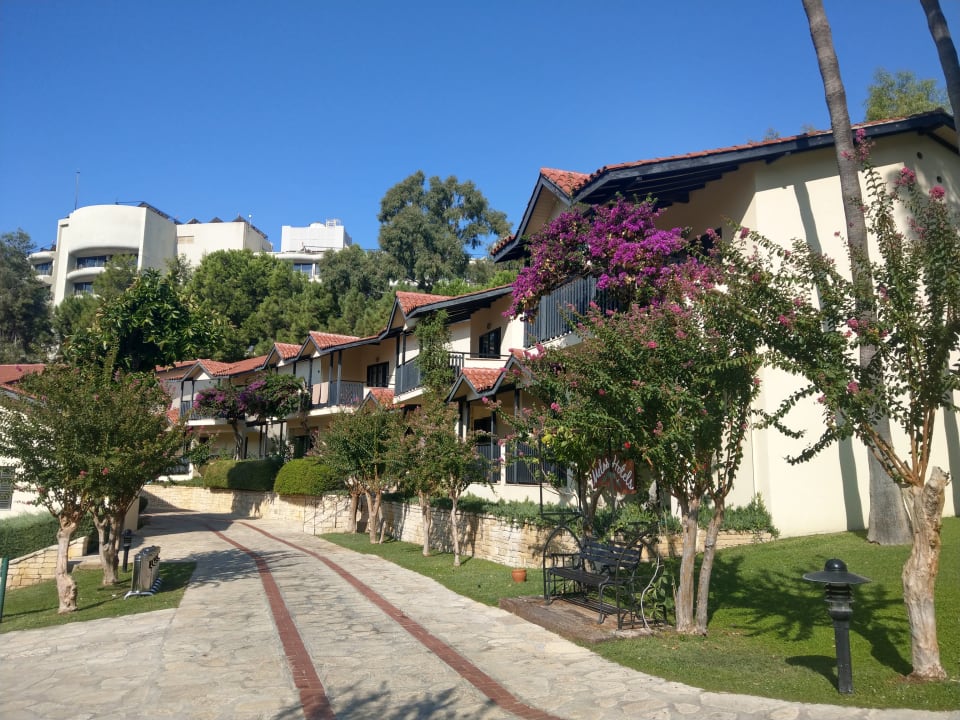 Außenansicht Melas Holiday Village
