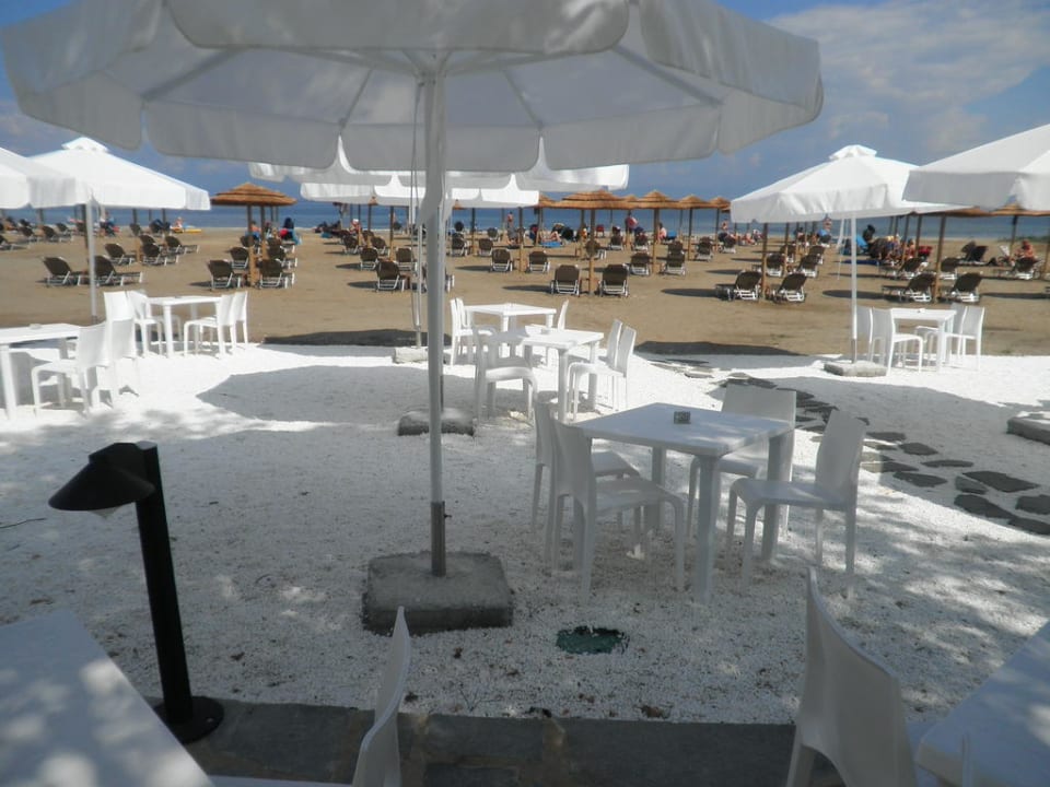 Strandbargarten Alea Hotel & Suites