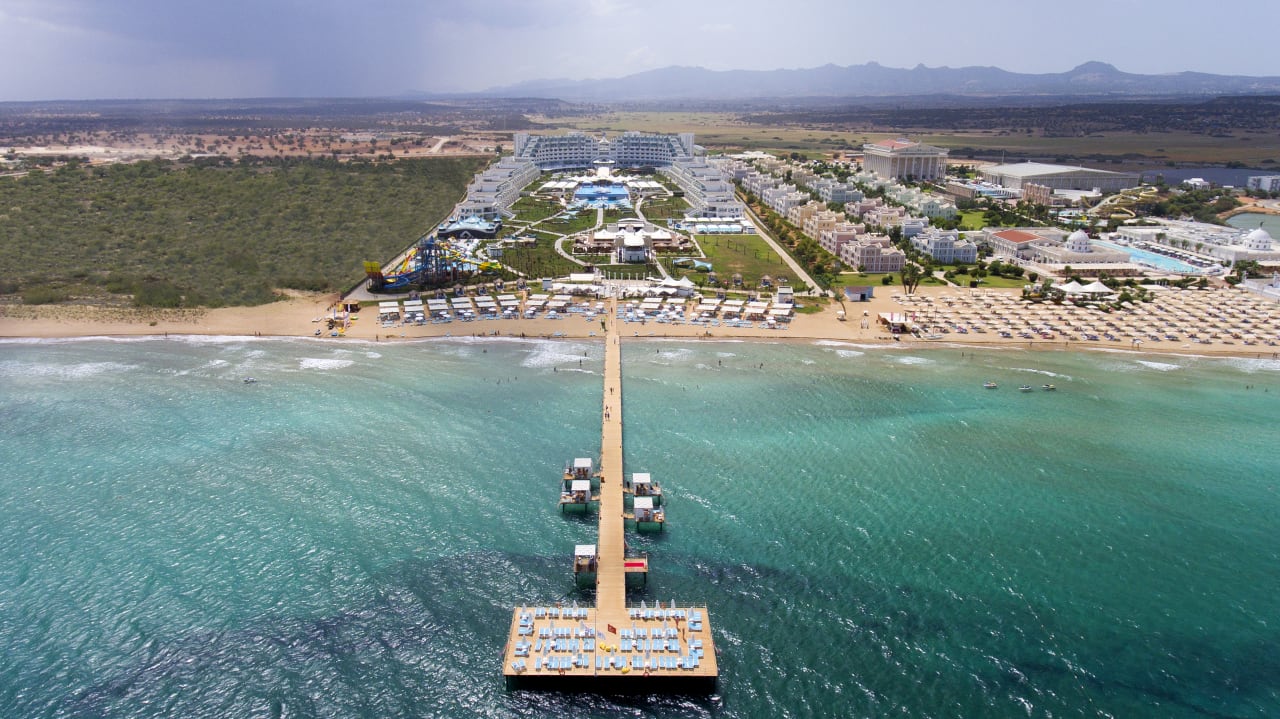 Strand Limak Cyprus Deluxe Hotel